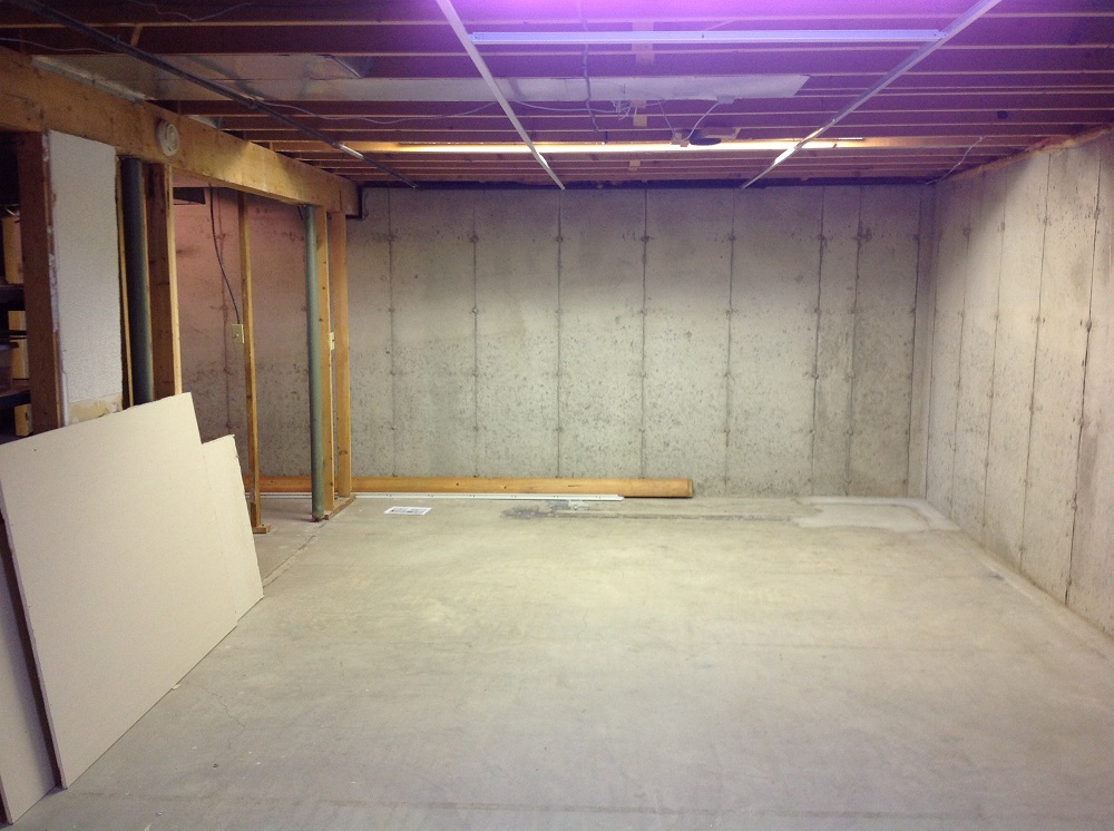 L3422-Basement-Before-2-1